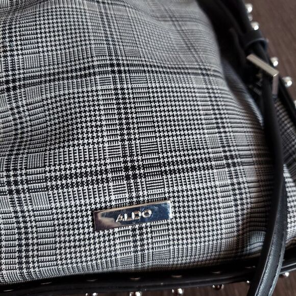 ALDO Synthetic Neverland Plaid Cinch Crossbody Bag - Picture 4 of 9